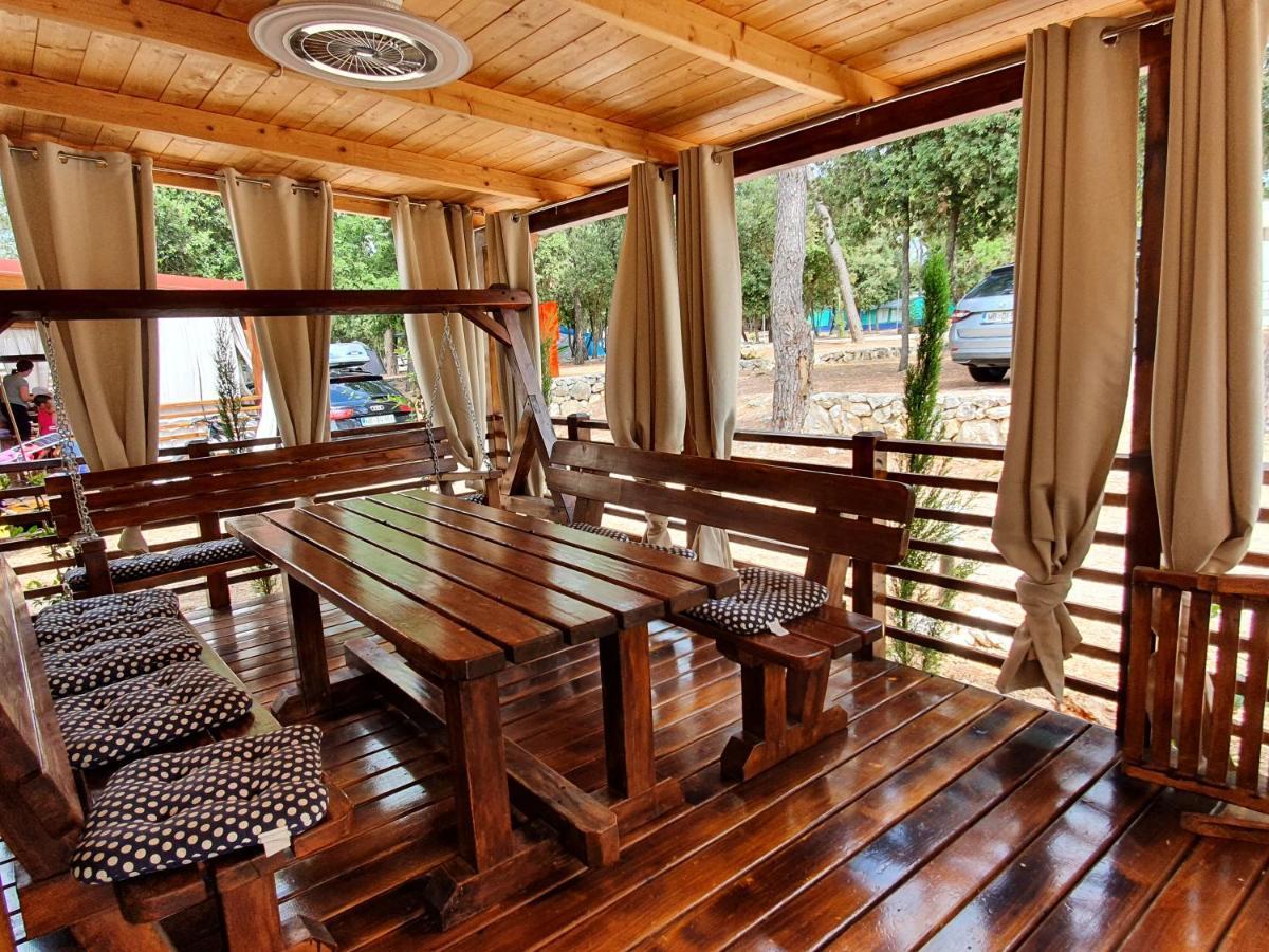Mobile Home Cube, 3 Bedrooms, Free Parking, Wifi Biograd Na Moru Exterior foto